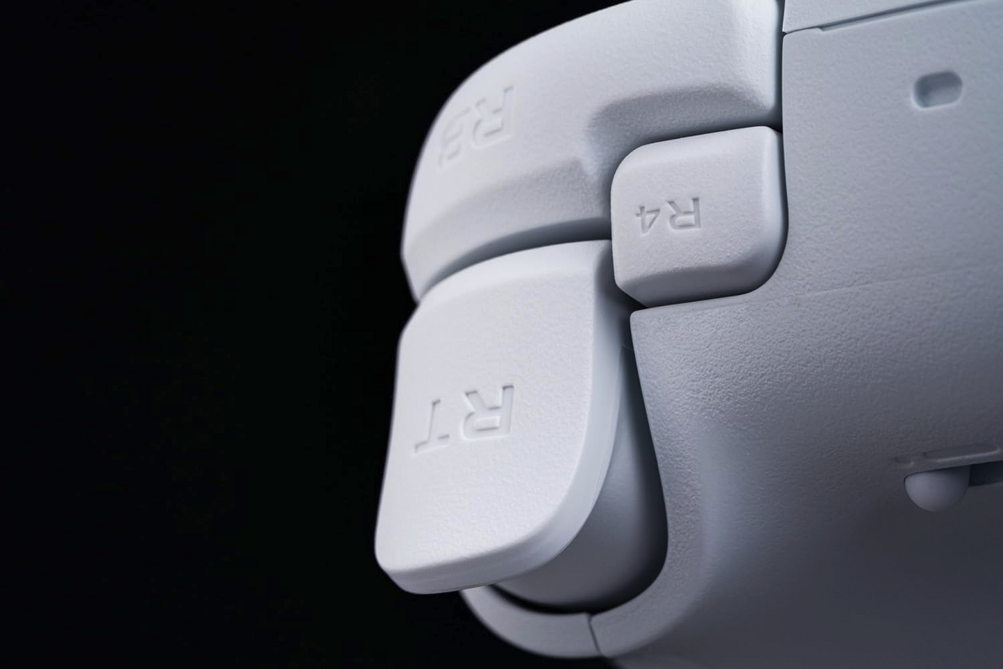 8Bitdo Ultimate 2  Wireless Windows & Android TMR Joysticks, Hall Effect/Tactile Triggers, Fire Ring