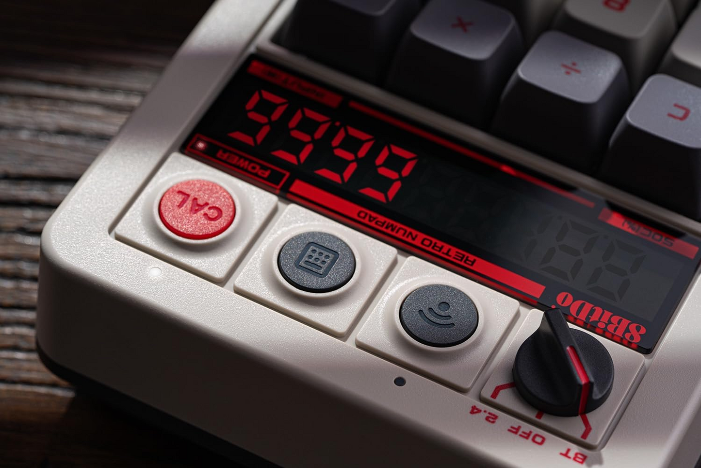 8BitDo Retro 18 Mechanical Numpad, Calculator, Bluetooth/2.4G/Wired Numpad for Windows and Android